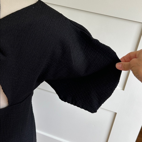 Astr Black Knot-Front Cutout Mini Dress - Picture 6 of 9